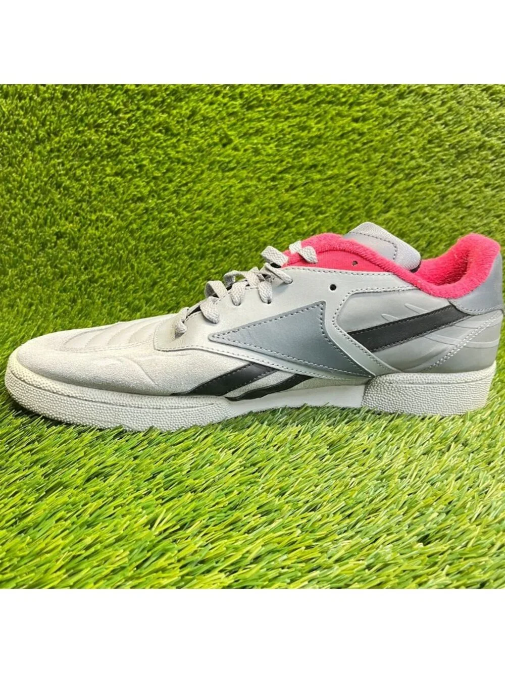 Reebok please review